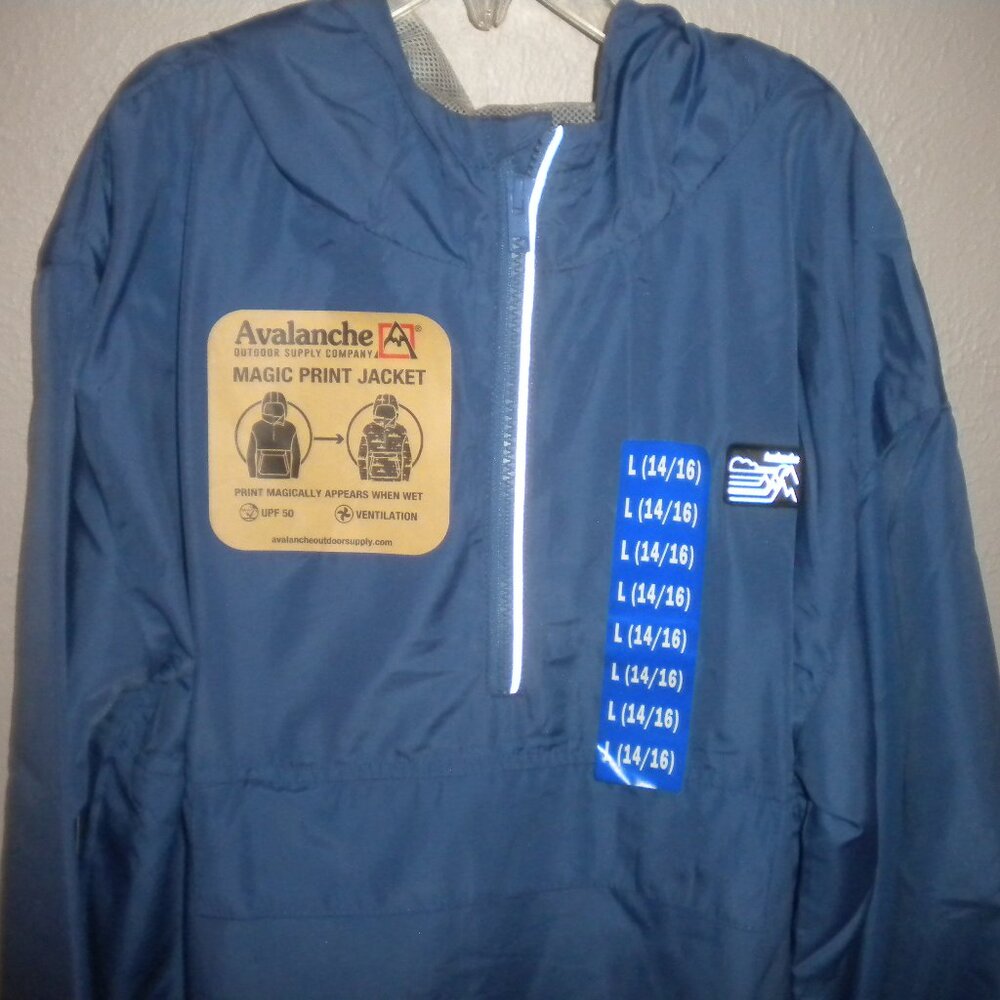 Avalanche Boys Large 14/16 Blue Packable Jacket NWT Changes Pattern when wet - Picture 3 of 5